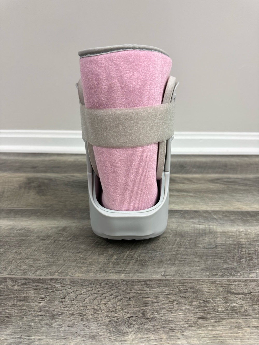 Amazon Pink CAM Walking Boot - Picture 11 of 16